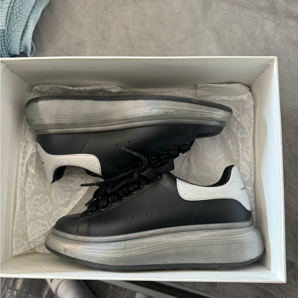 Women’s alexander McQueen